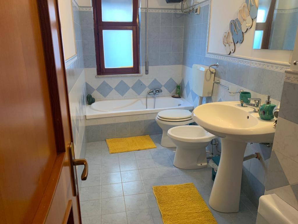 Rocca Mondello Rooms, Beach And Sea Palermo Luaran gambar
